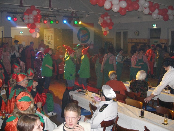 Kostuemball 2010 075.jpg